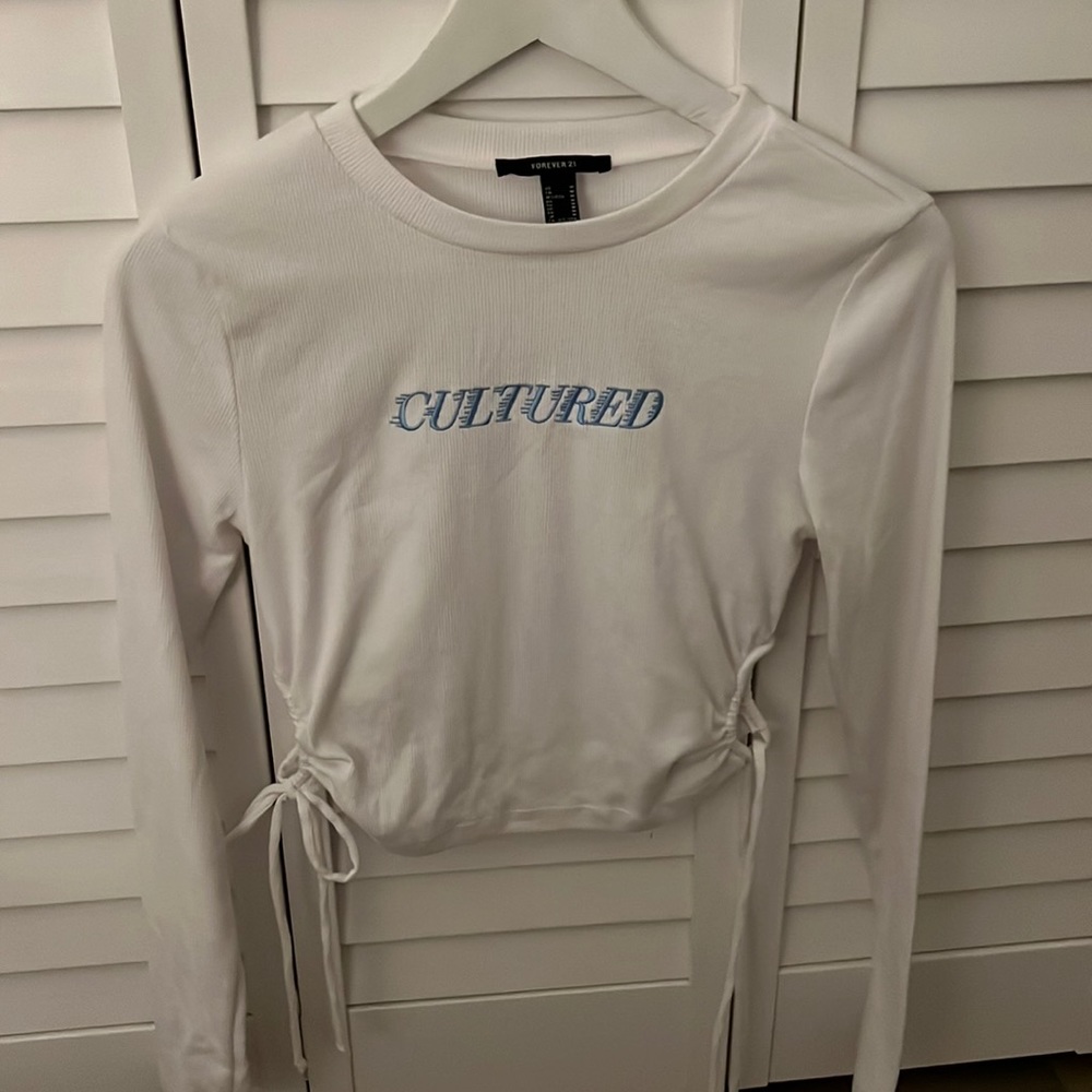 White shirt long sleeve if there are any questions please let me know